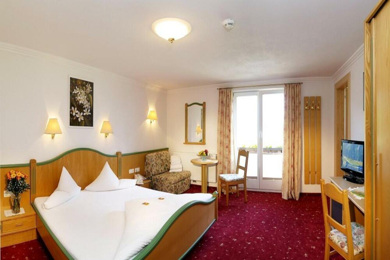 Alpin-Hotel Schrofenblick Mayrhofen Exterior foto